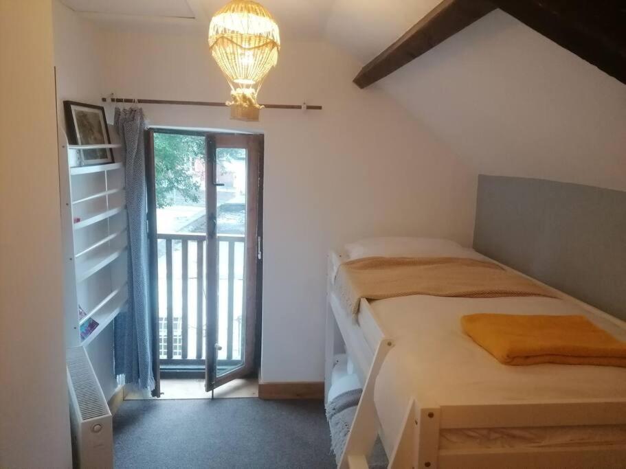 הוילה The Old Barn, Cosy Townhouse In לאומינסטר מראה חיצוני תמונה